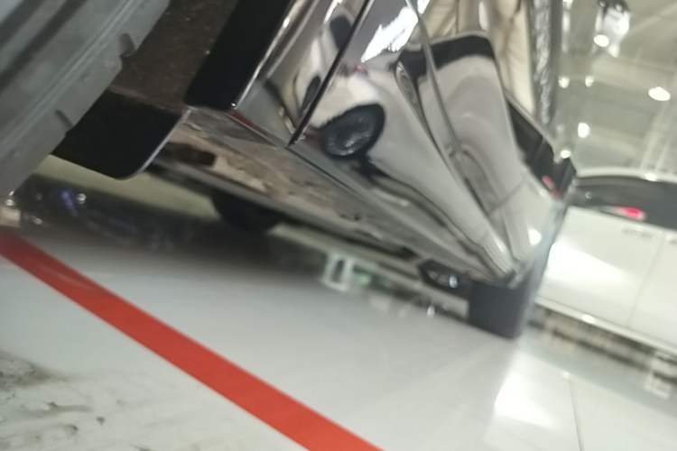 Used Li Auto L8 2023 Air model Right Side Sill