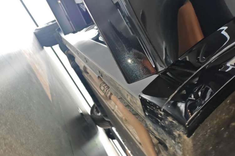Used Li Auto L8 2023 Pro Model Right Side Sill