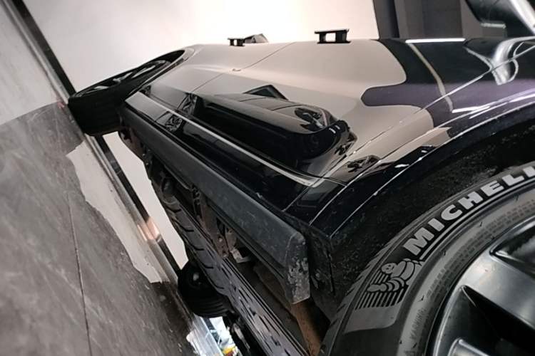 Used Li Auto L8 2023 Pro Model Right Side Sill