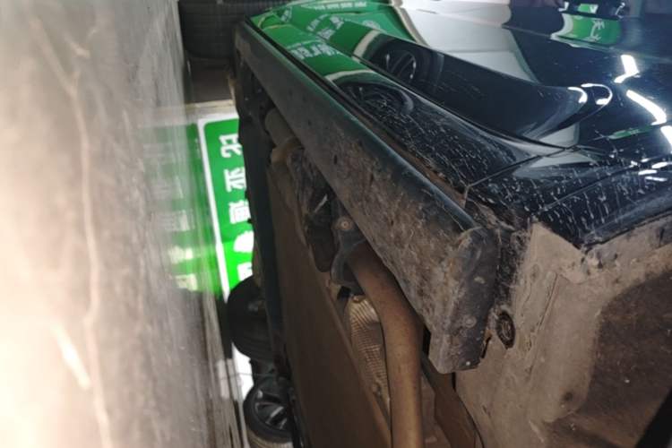 Used Li Auto L8 2023 Air model Right Side Sill