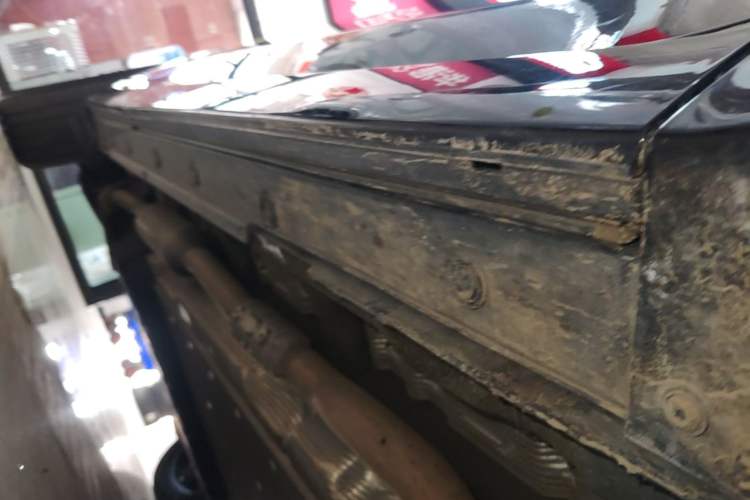 Used Li Auto L8 2023 Pro Model Right Side Sill