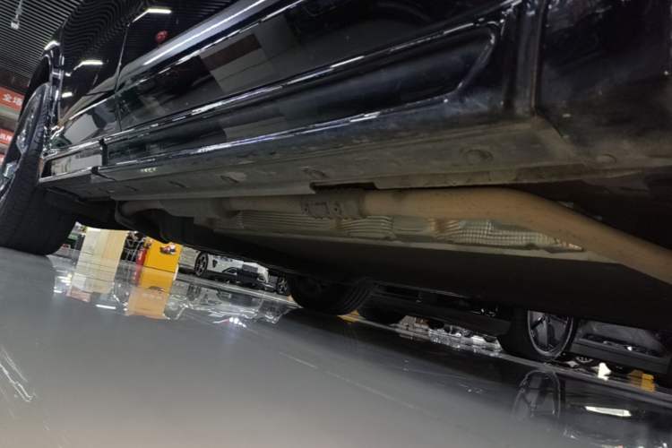 Used Li Auto L8 2023 Pro Model Right Side Sill