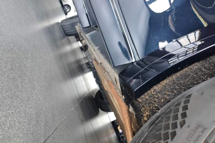 Used Li Auto L8 2023 Air model Right Side Sill