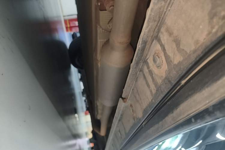 Used Li Auto L8 2023 Pro Model Right Side Sill