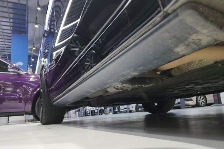 Used Li Auto L8 2023 Pro Model Right Side Sill