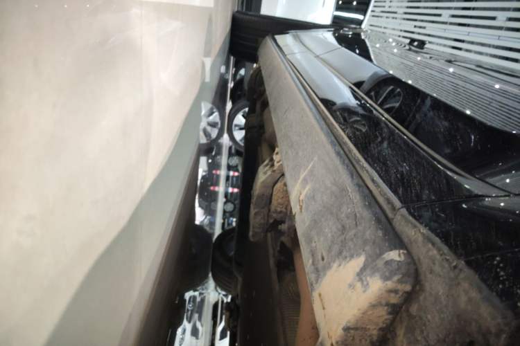 Used Li Auto L8 2023 Pro Model Right Side Sill