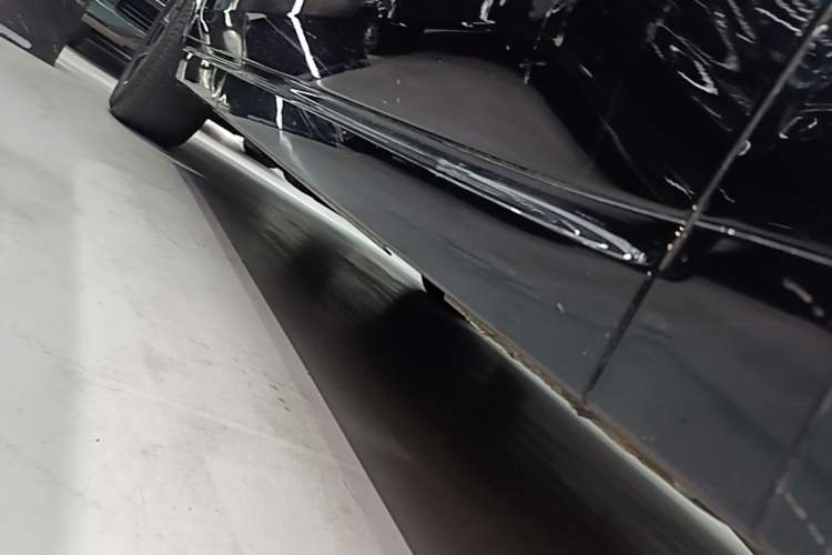 Used Li Auto L8 2023 Pro Model Right Side Sill