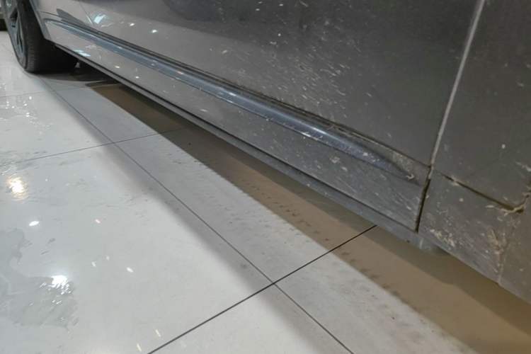 Used Li Auto L8 2023 Pro Model Right Side Sill