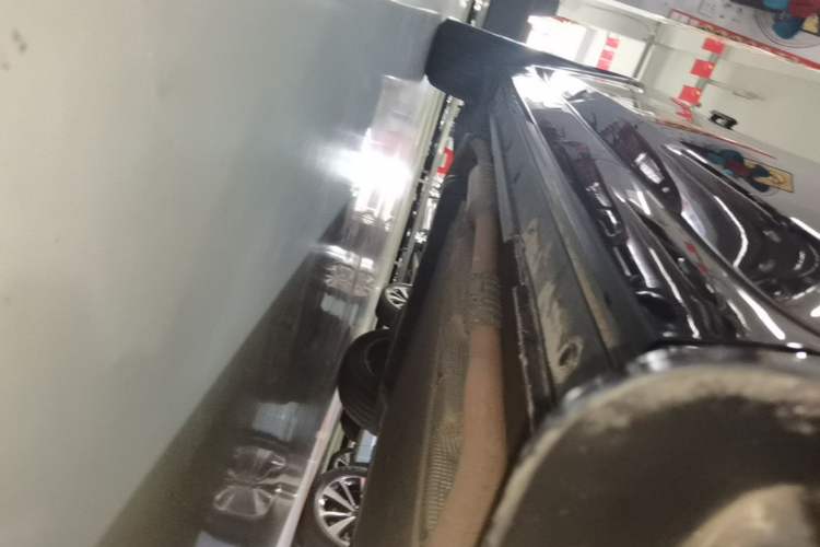 Used Li Auto L8 2023 Pro Model Right Side Sill