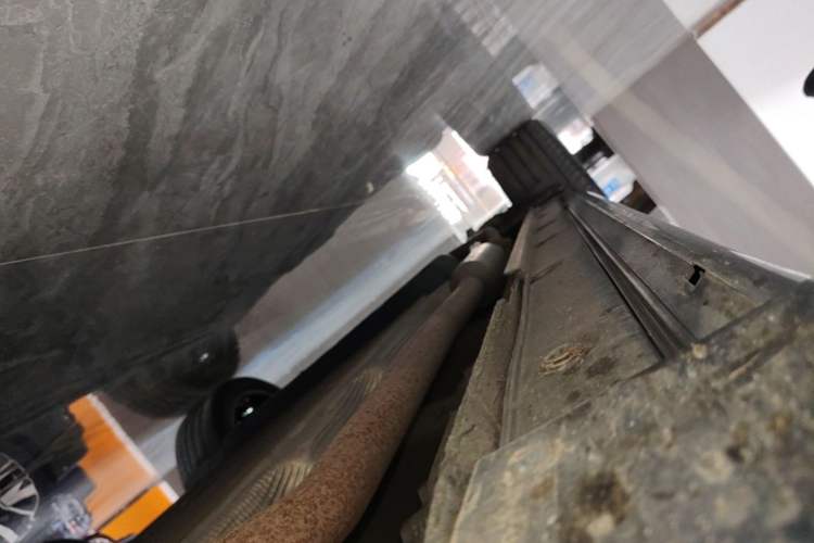 Used Li Auto L8 2023 Max model Right Side Sill