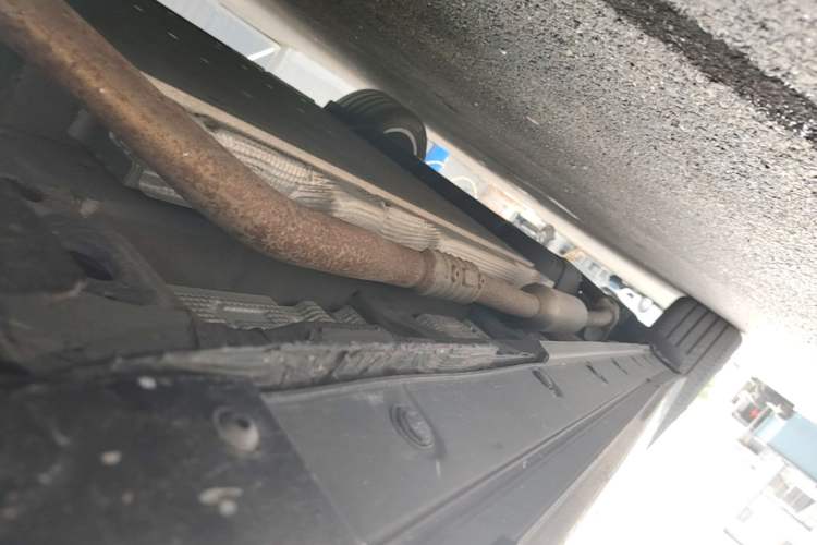 Used Li Auto L8 2023 Pro Model Right Side Sill