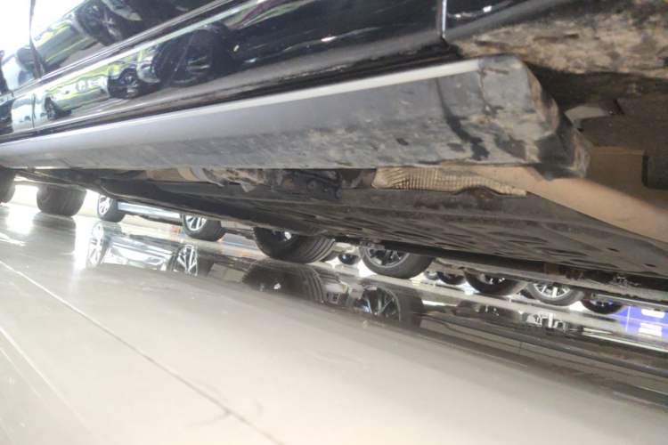 Used Li Auto L8 2023 Pro Model Right Side Sill