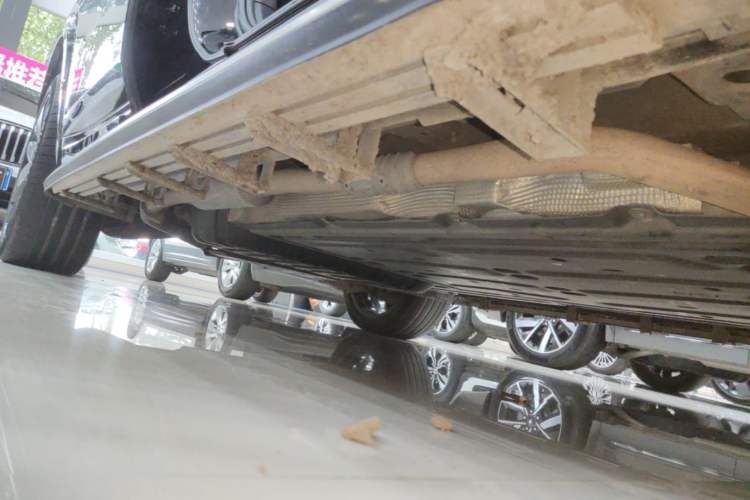 Used Li Auto L8 2023 Pro Model Right Side Sill