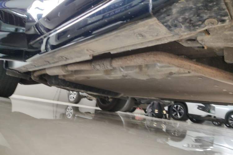 Used Li Auto L8 2023 Pro Model Right Side Sill