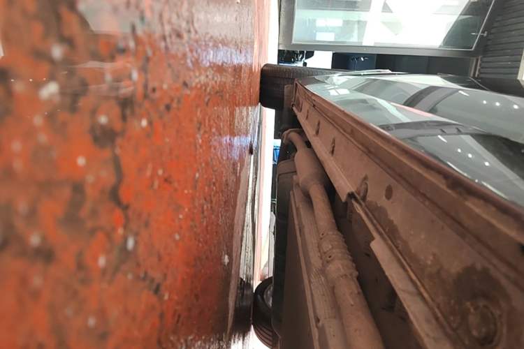 Used Li Auto L8 2023 Pro Model Right Side Sill