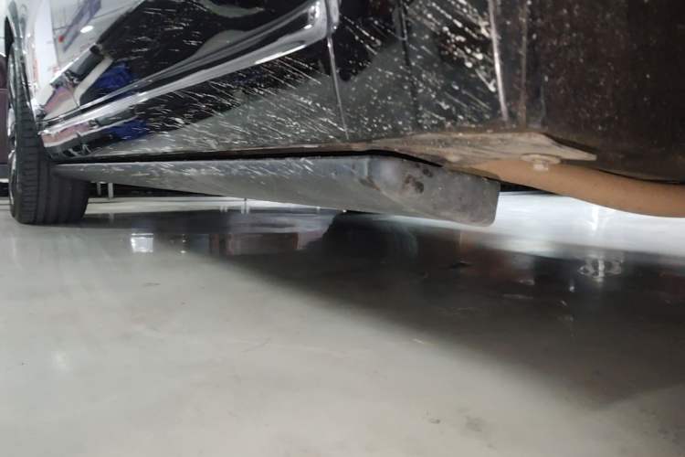 Used Li Auto L8 2023 Pro Model Right Side Sill