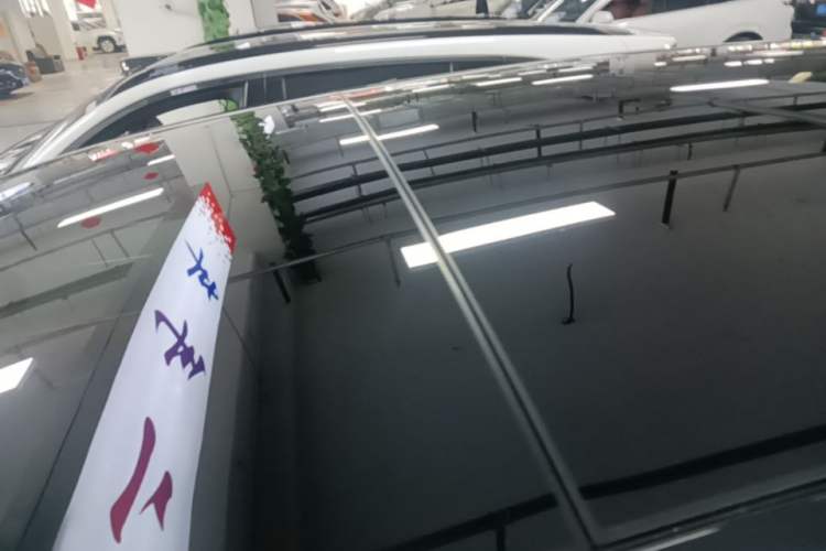 Used Li Auto L8 2023 Pro Model Roof