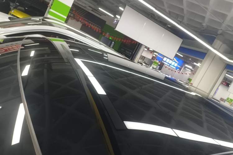 Used Li Auto L8 2023 Pro Model Roof