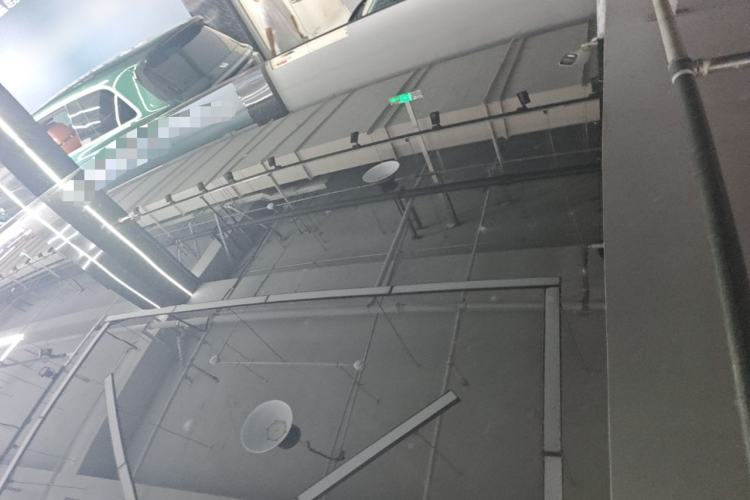 Used Li Auto L8 2023 Pro Model Roof