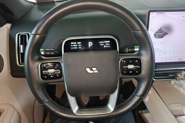 Used Li Auto L8 2023 Pro Model Steering Wheel