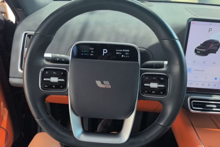 Used Li Auto L8 2023 Pro Model Steering Wheel