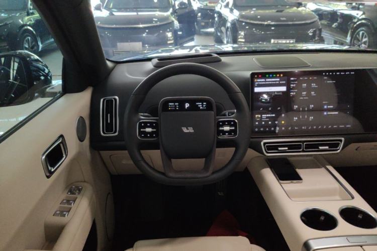 Used Li Auto L8 2023 Pro Model Steering Wheel