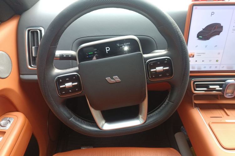 Used Li Auto L8 2023 Pro Model Steering Wheel