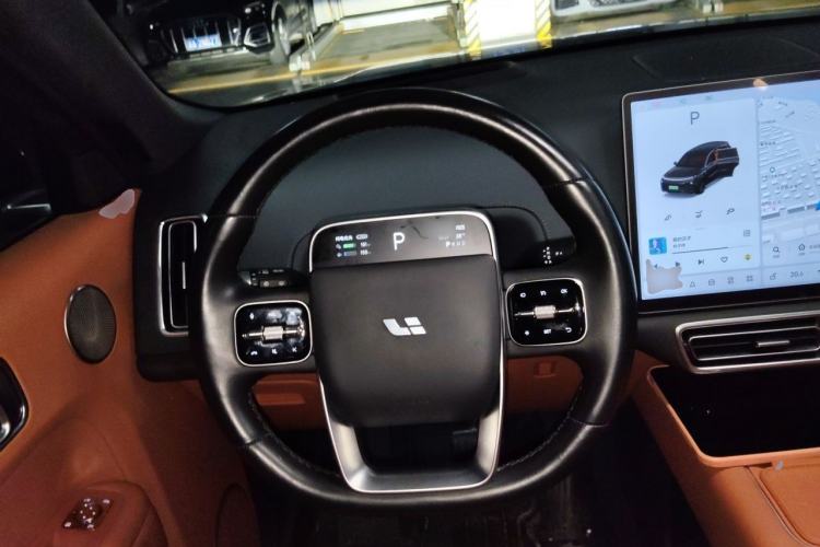 Used Li Auto L8 2023 Pro Model Steering Wheel