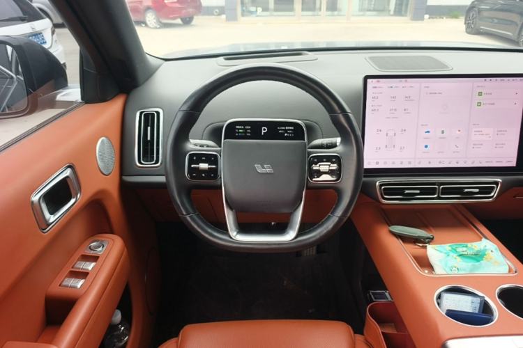 Used Li Auto L8 2023 Pro Model Steering Wheel
