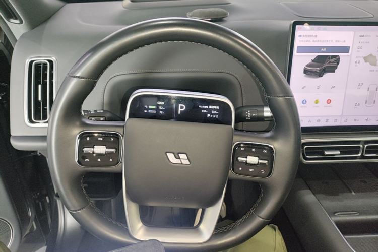 Used Li Auto L8 2023 Pro Model Steering Wheel