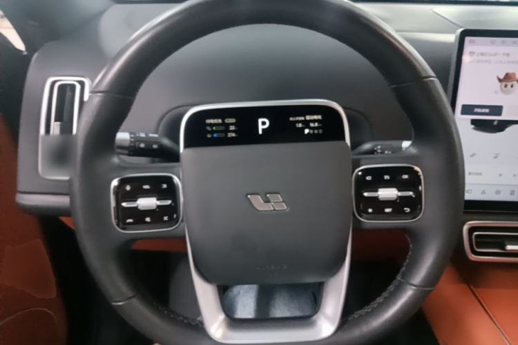 Used Li Auto L8 2023 Pro Model Steering Wheel