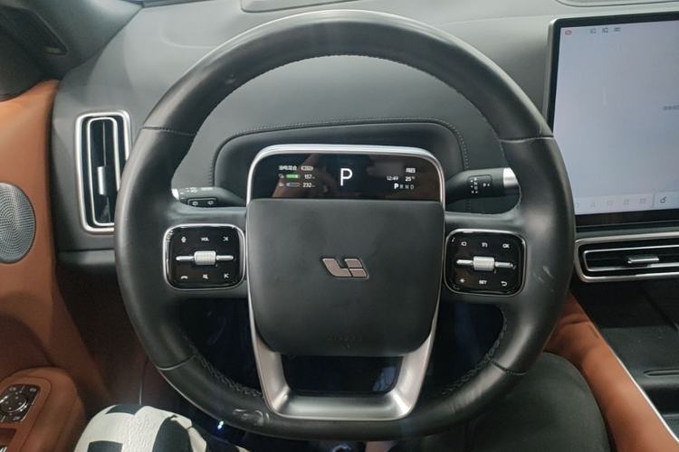 Used Li Auto L8 2023 Pro Model Steering Wheel