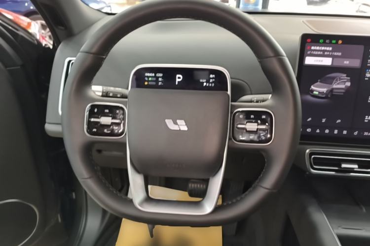 Used Li Auto L8 2023 Pro Model Steering Wheel