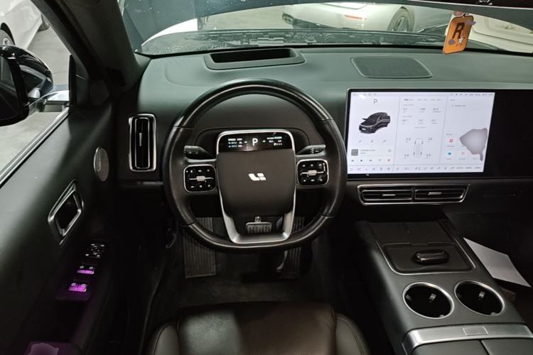 Used Li Auto L8 2023 Pro Model Steering Wheel