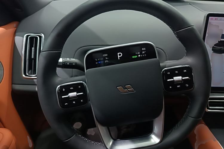 Used Li Auto L8 2023 Pro Model Steering Wheel