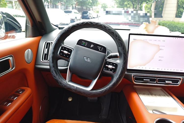 Used Li Auto L8 2023 Pro Model Steering Wheel