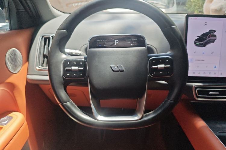 Used Li Auto L8 2023 Pro Model Steering Wheel