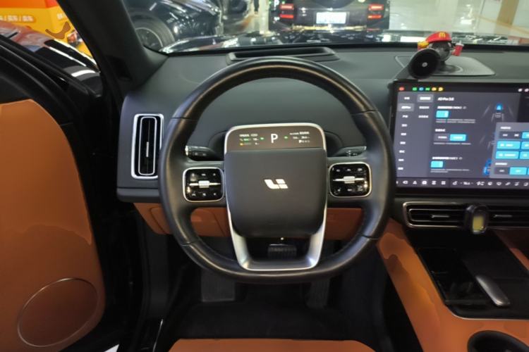 Used Li Auto L8 2023 Pro Model Steering Wheel