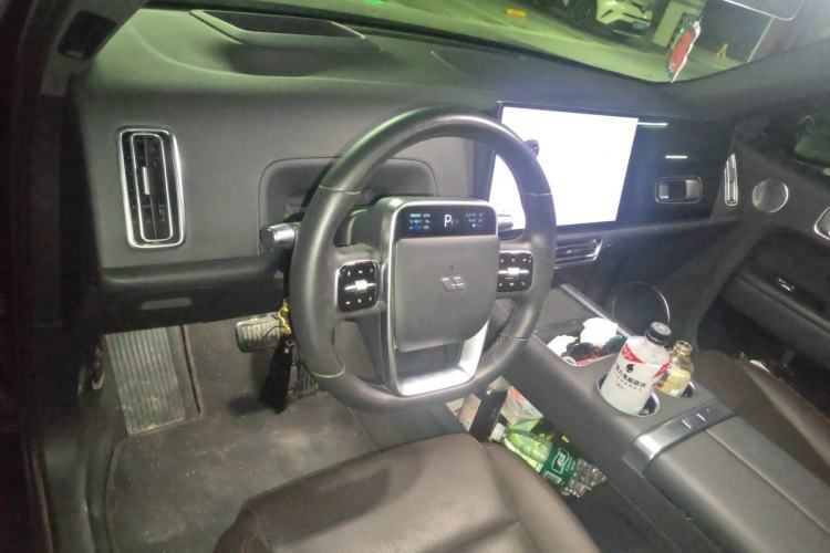 Used Li Auto L8 2023 Pro Model Steering Wheel