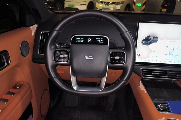 Used Li Auto L8 2023 Pro Model Steering Wheel
