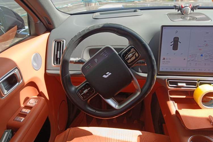 Used Li Auto L8 2023 Pro Model Steering Wheel