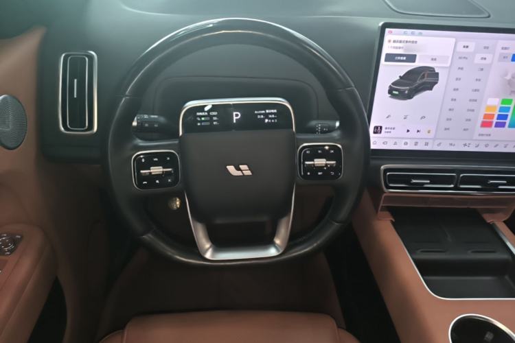 Used Li Auto L8 2023 Pro Model Steering Wheel