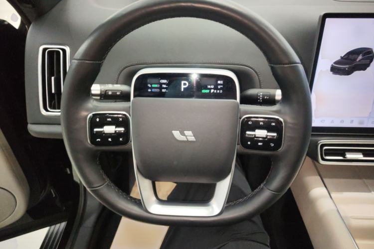 Used Li Auto L8 2023 Pro Model Steering Wheel