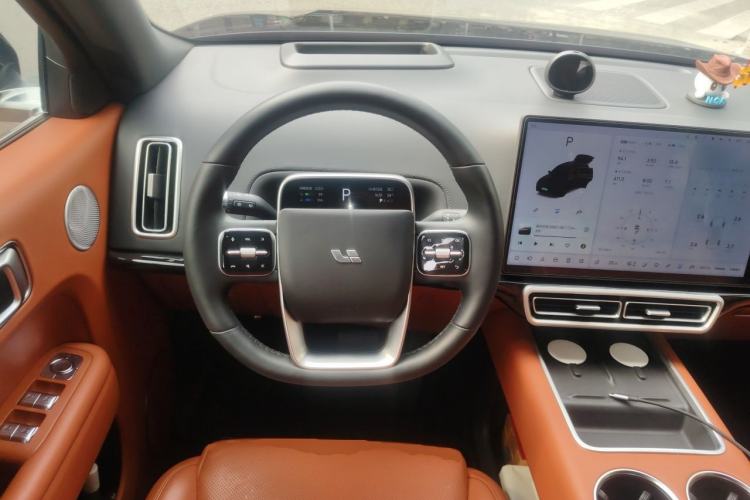 Used Li Auto L8 2023 Pro Model Steering Wheel