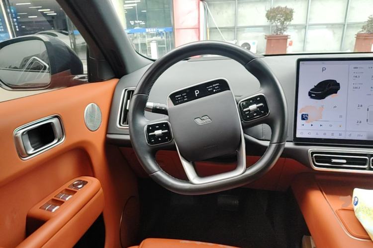 Used Li Auto L8 2023 Pro Model Steering Wheel