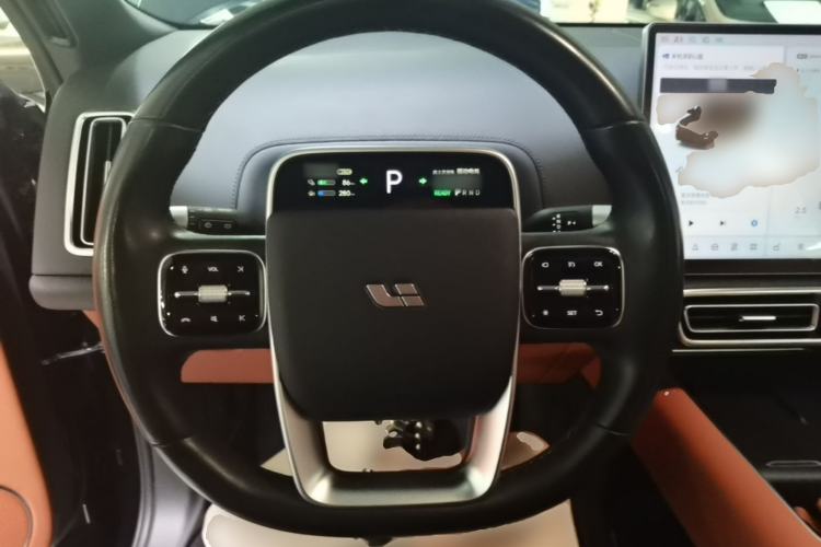 Used Li Auto L8 2023 Pro Model Steering Wheel