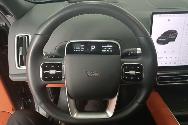 Used Li Auto L8 2023 Pro Model Steering Wheel