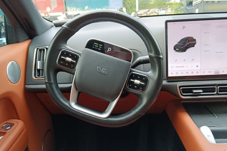 Used Li Auto L8 2023 Pro Model Steering Wheel