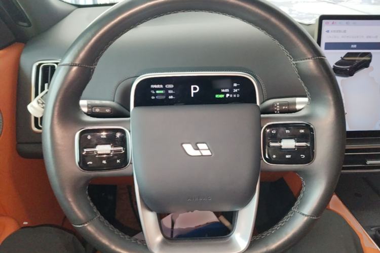 Used Li Auto L8 2023 Pro Model Steering Wheel