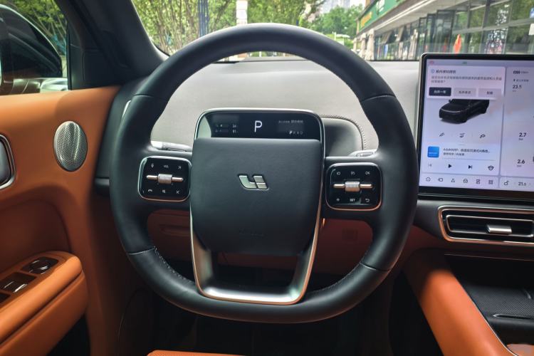 Used Li Auto L8 2023 Pro Model Steering Wheel
